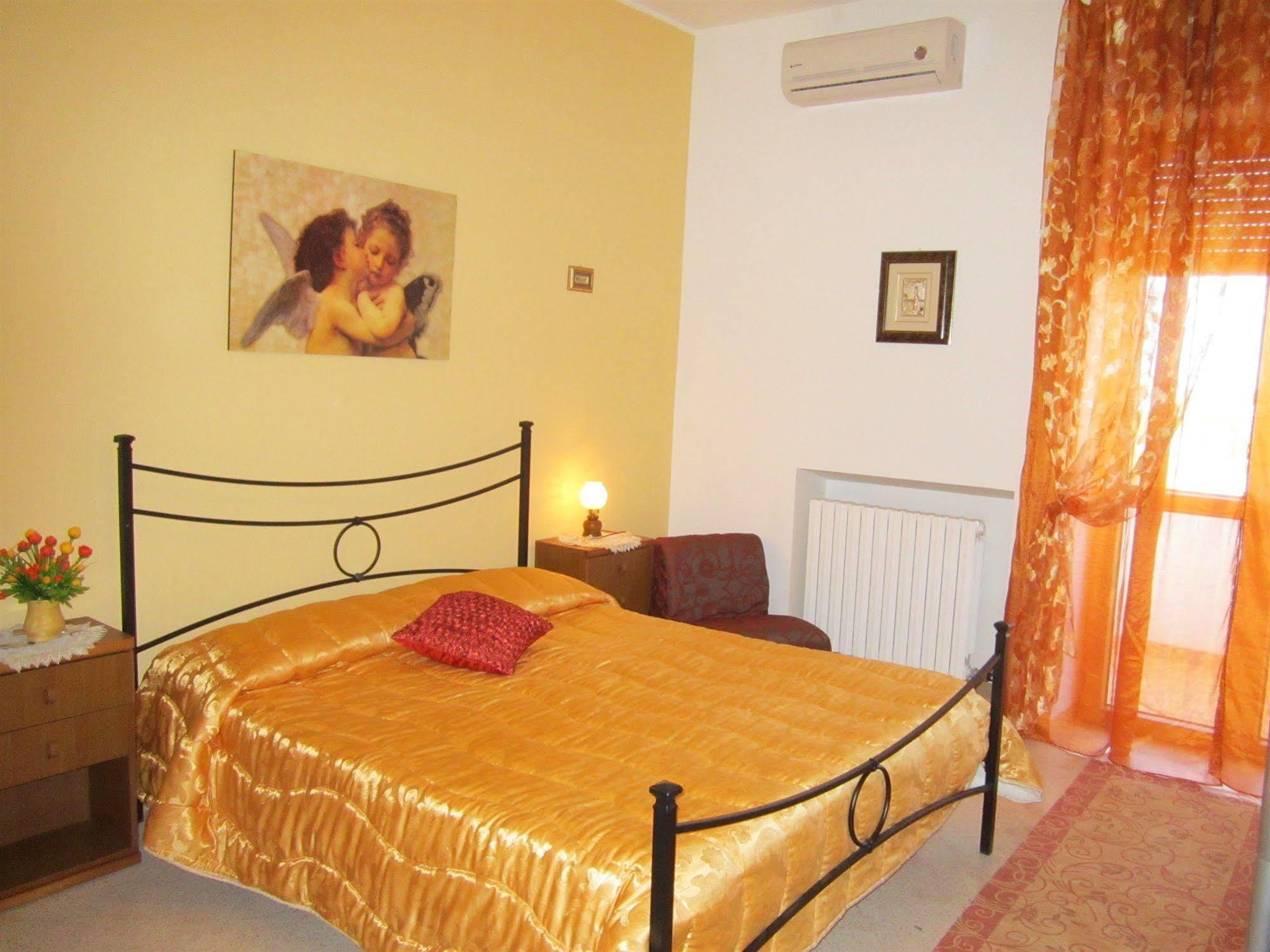 B&B Casa Mariangi Кастеллана-Гротте Экстерьер фото